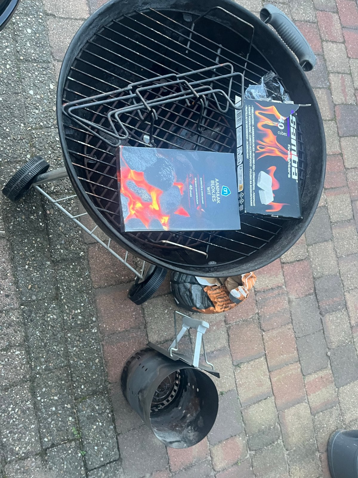 Weber Master-Touch GBS E-5750 BBQ met accessoires, Ophalen, Gebruikt