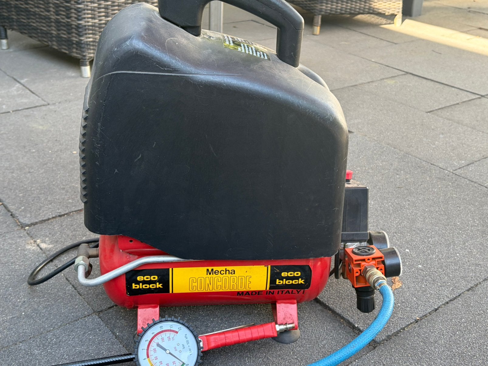 Gereedschap, Minder dan 25 liter, Ophalen, Zo goed als nieuw, Minder dan 200 liter/min