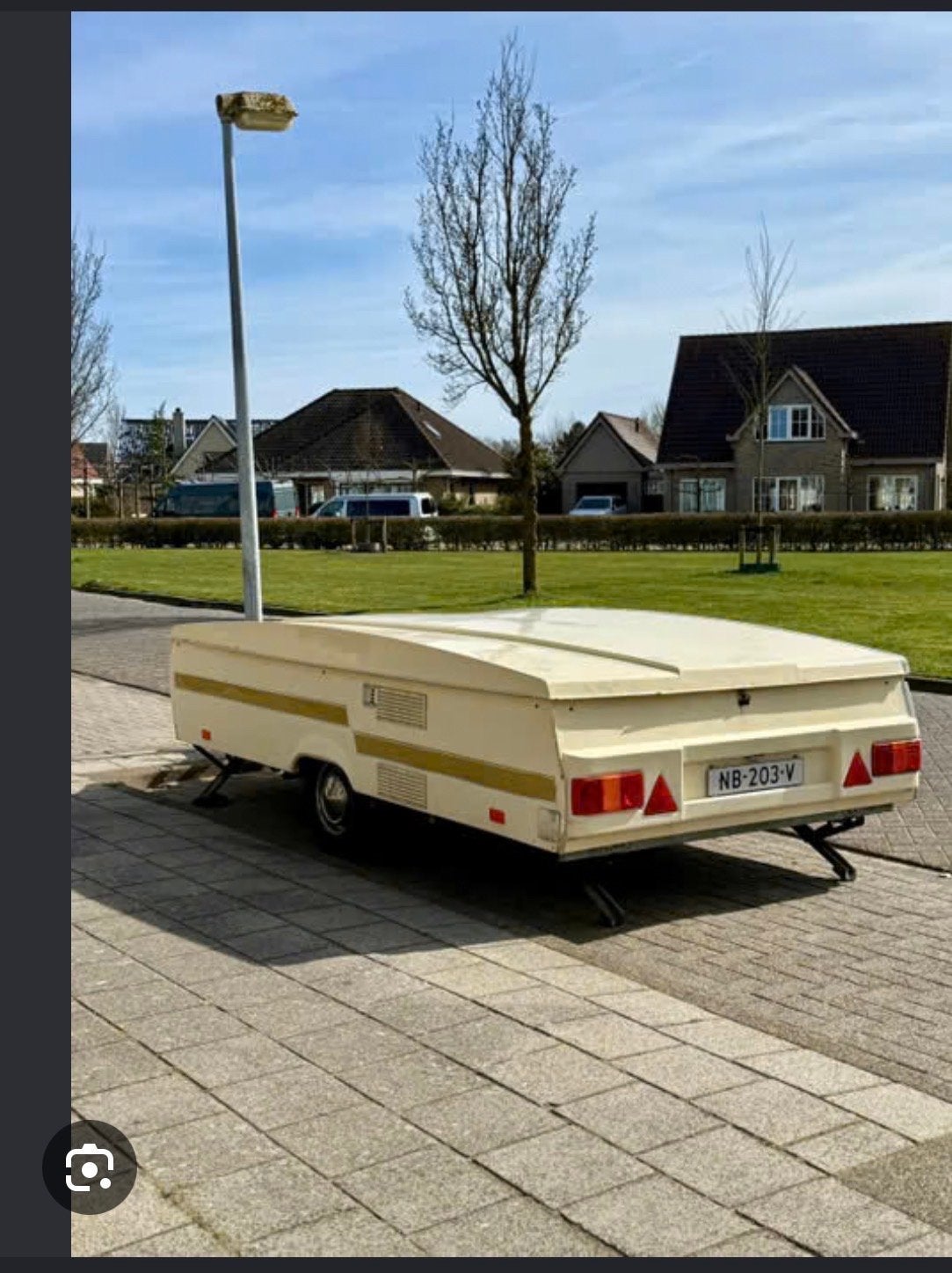 Plek voor vouwwagens/auto,s te huur, Ophalen