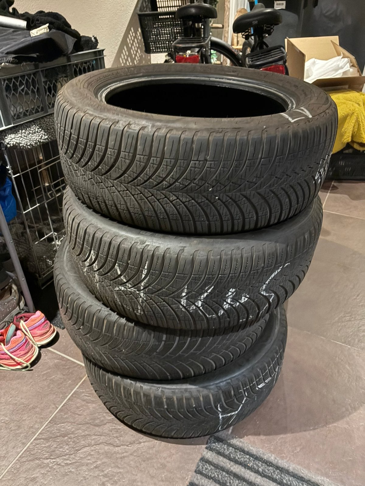 GoodYear winterbanden205/55R16, Ophalen of Verzenden, Zo goed als nieuw