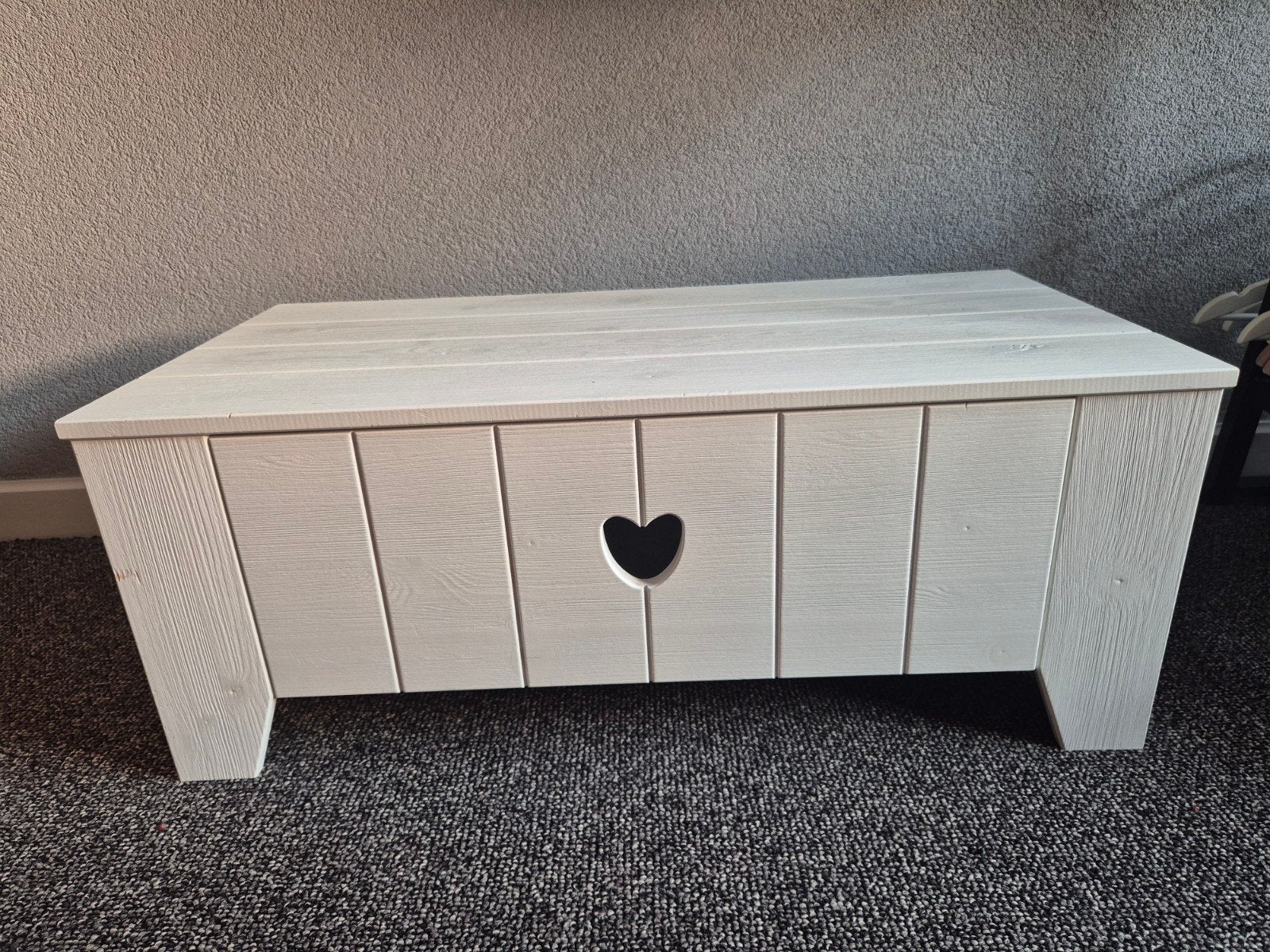 Lief, Gaaf speelgoed kastje of nachtkasje. Lief, Ophalen, Gebruikt, 50 tot 100 cm, 75 tot 100 cm