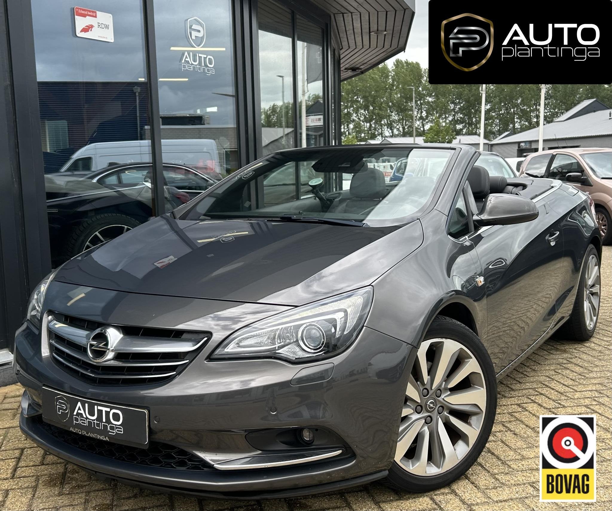 Opel Cascada 1.4 Turbo ecoFLEX Cosmo 140PK | Lederen Bekledi, Auto's, Opel, Voorwielaandrijving, 4 cilinders, Cabriolet, 4 stoelen