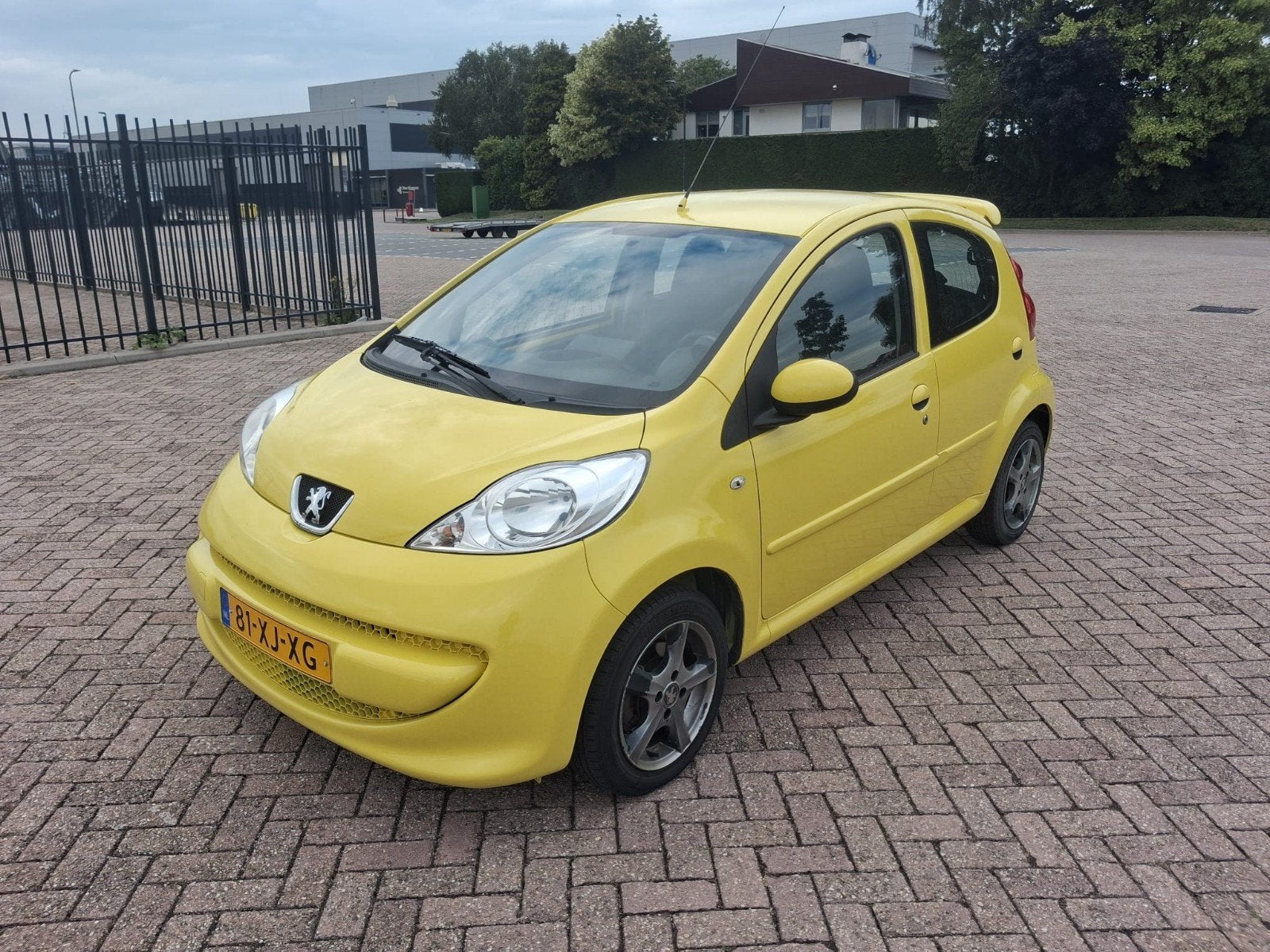 Peugeot 107 1.0 Navi 5 Deurs 2007 Nieuwe Apk, Voorwielaandrijving, Navigatiesysteem, 4 stoelen, 68 pk