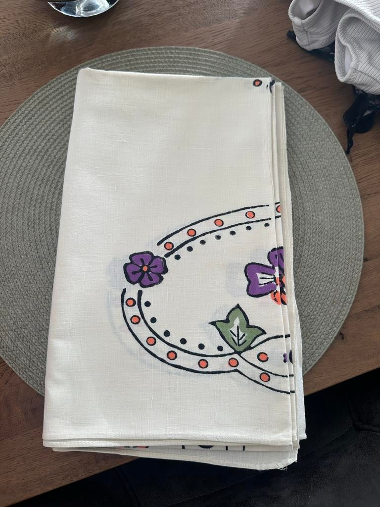 Vintage Tafelkleed met Geborduurde Bloemen 170 x 270, Ophalen of Verzenden, Gebruikt, Rechthoek, Binnen
