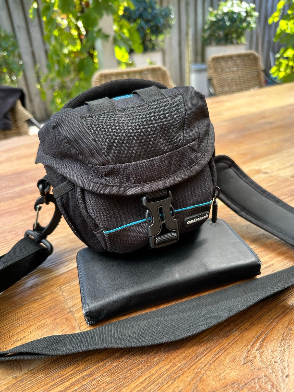 Cullmann Ultralight Pro Maxima 130 Cameratas, Gevoerd, Ophalen of Verzenden, Zo goed als nieuw, Zwart