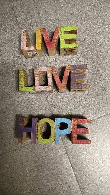 nieuwe live love hope houten letters, Ophalen of Verzenden, Letters en cijfers, Hout, Nieuw