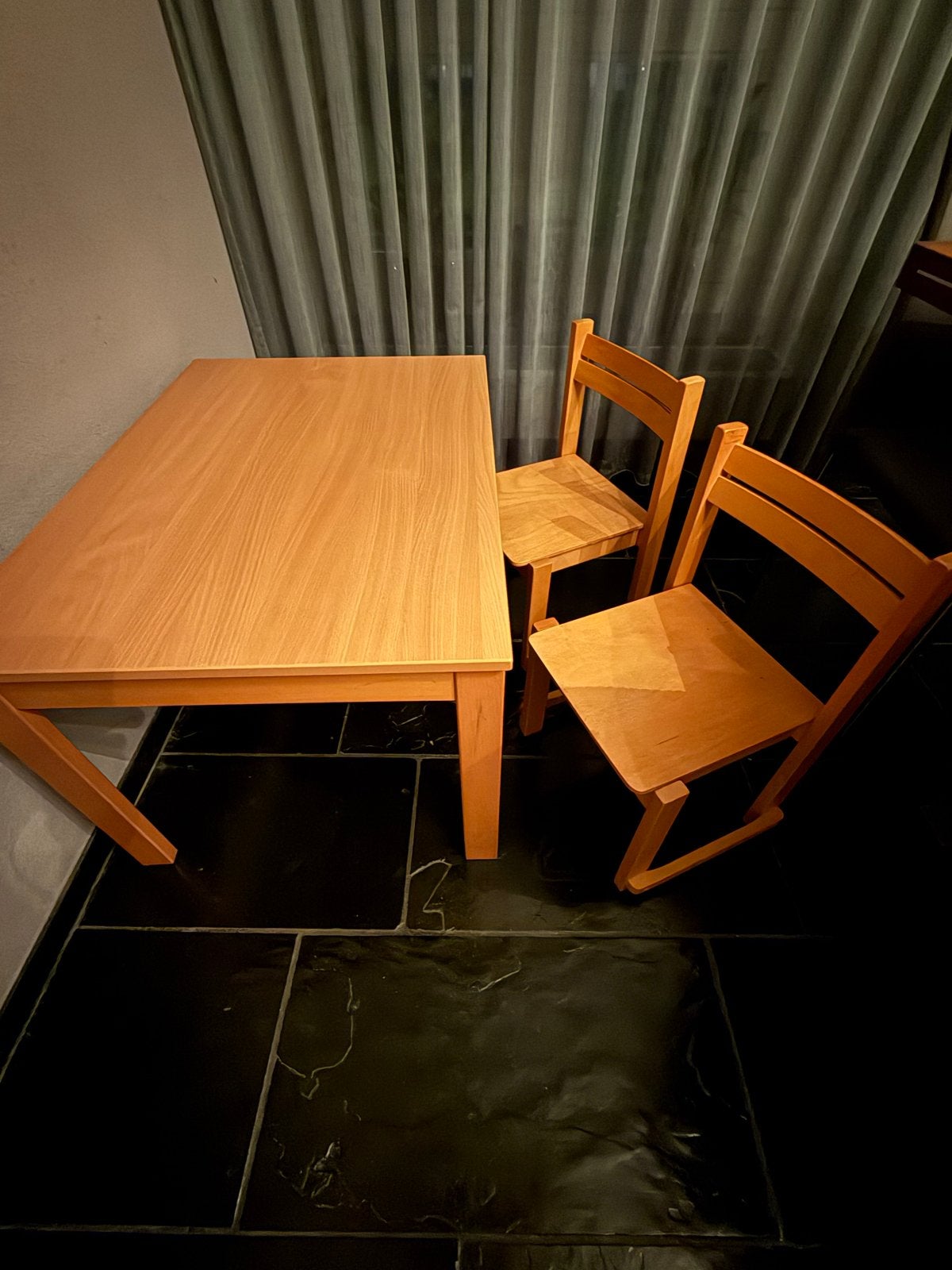 Leuk knutseltafeltje met 2 stoeltjes, Ophalen of Verzenden, Gebruikt, Tafel(s) en Stoel(en)