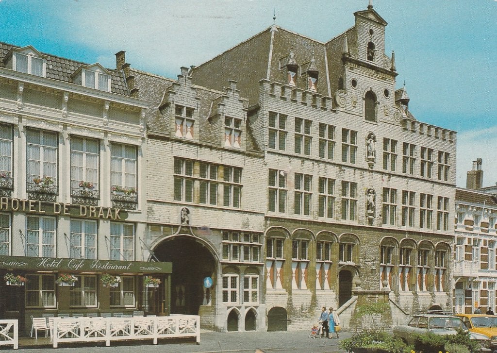 BERGEN OP ZOOM Stadhuis, Verzamelen, Ansichtkaarten | Nederland, Verzenden, 1960 tot 1980, Ongelopen, Noord-Brabant