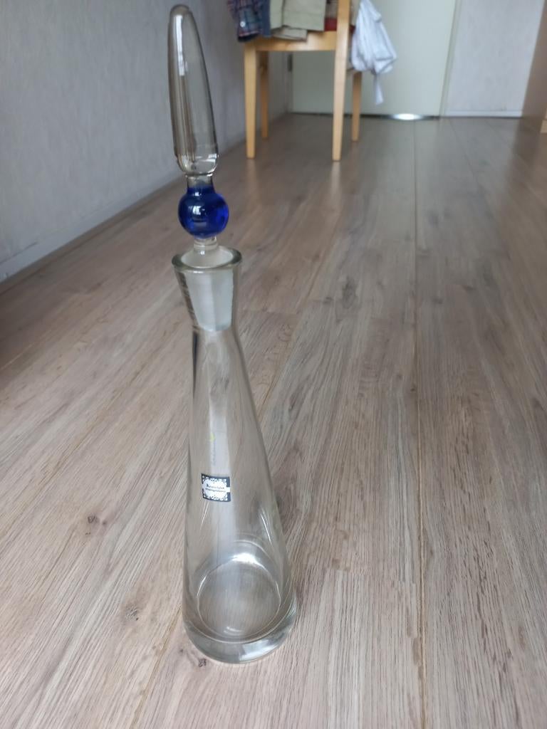 Glazen karaf met blauwe stop, Ophalen of Verzenden