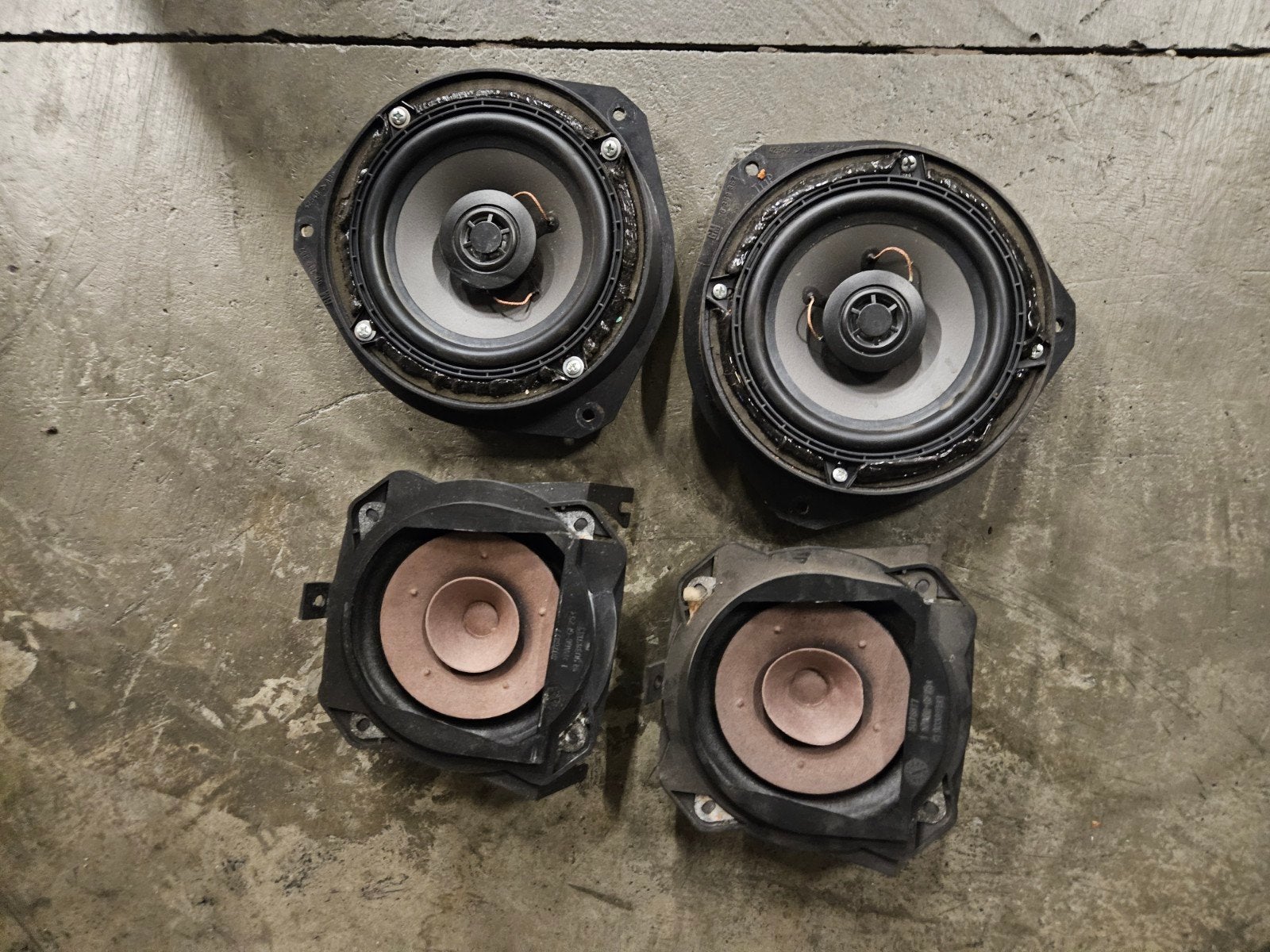 voor en achter speakers van een opel corsa B 1999, Ophalen of Verzenden, Gebruikt