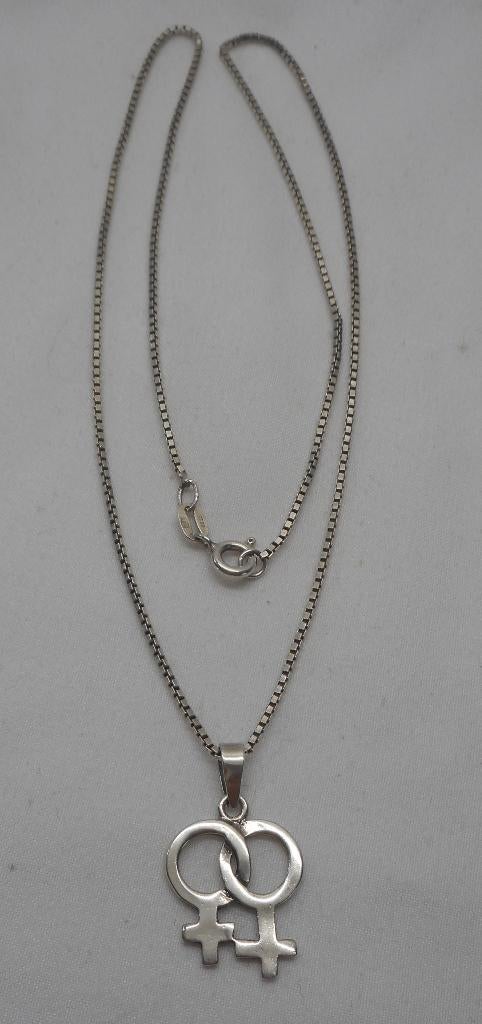 Zilveren ketting met symbool hanger nr.1208, Met hanger, Verzenden, Zo goed als nieuw, Zilver