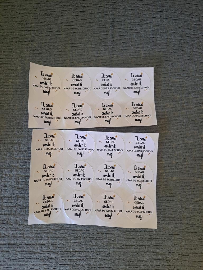 Ik zwaai gedag omdat ik naar de basisschool mag, Ophalen of Verzenden, Nieuw, Meerdere stickers