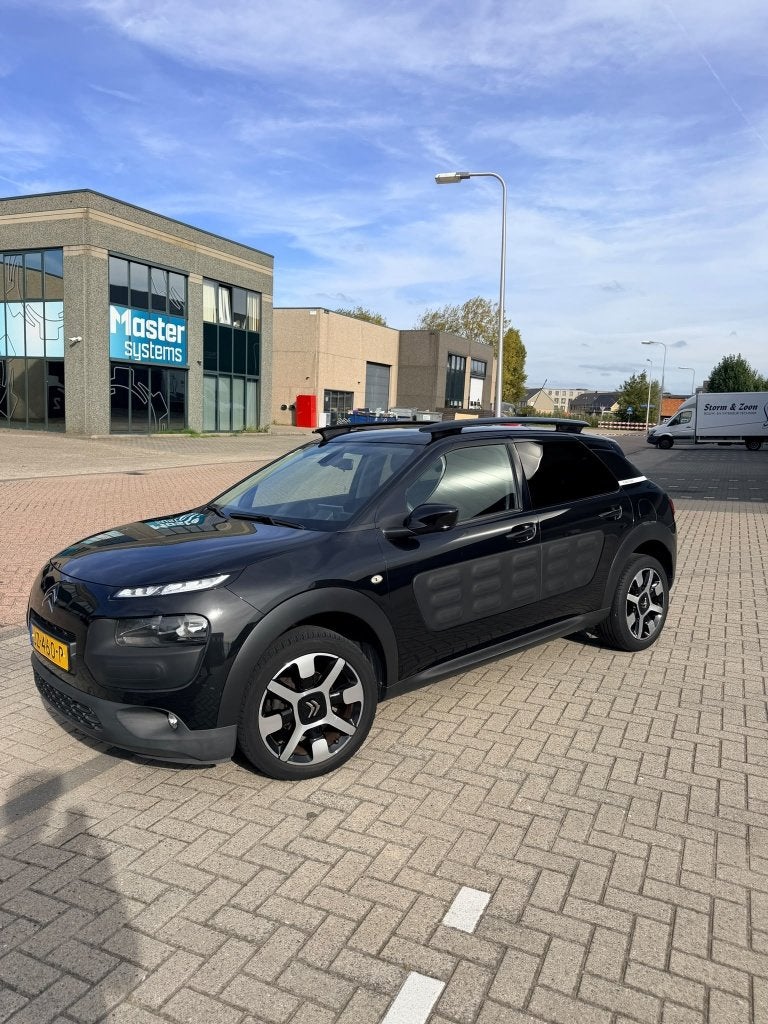 Citroën C4 Cactus Puretech 2016 met nieuwe distributieriem, Auto's, Voorwielaandrijving, Dealer onderhouden, Stof, 1199 cc