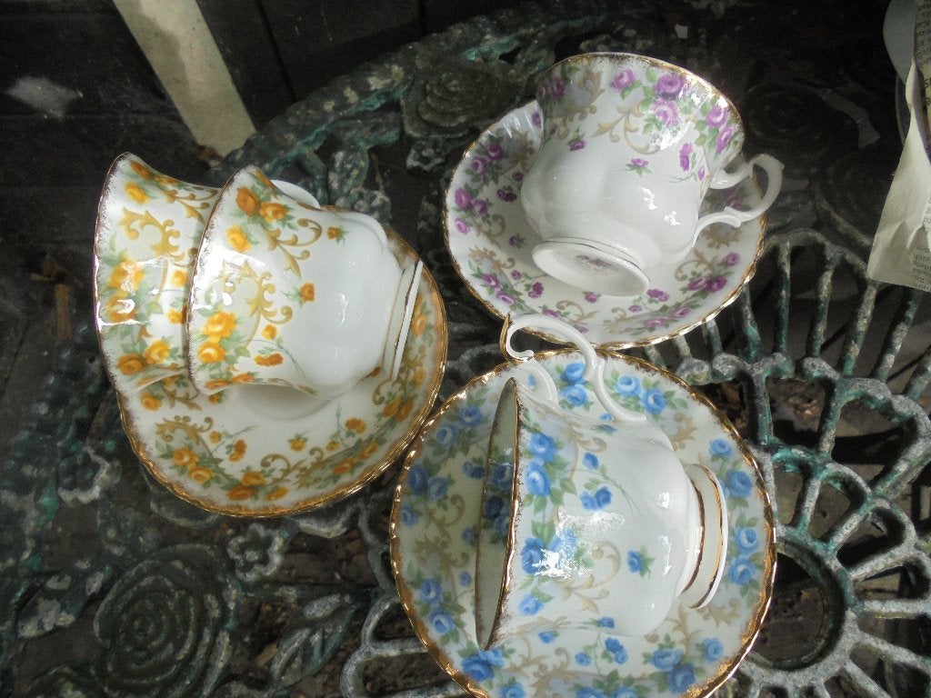 4 x grote kop en schotels Royal Albert Sheraton Series roos, Ophalen of Verzenden