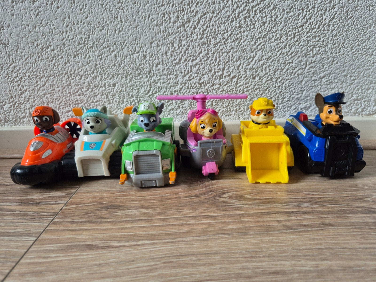 set Paw Patrol voertuigen met figuren, Ophalen of Verzenden, Gebruikt