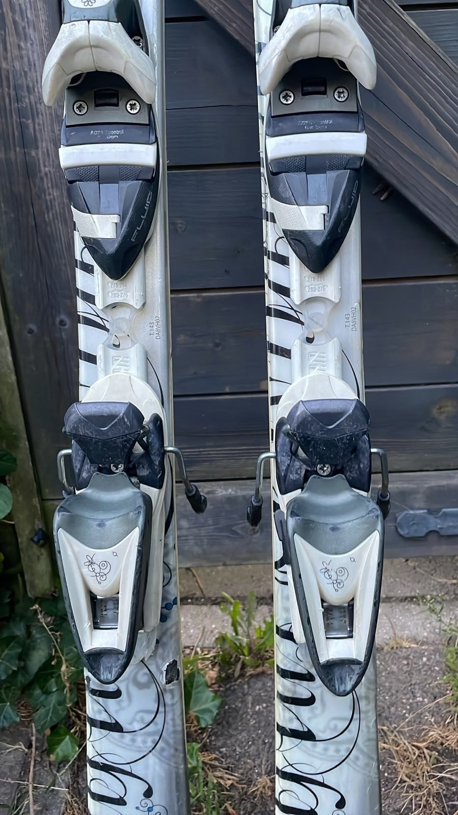 Dynastar Exclusive Sensation ski's - Zo goed als nieuw, 140 tot 160 cm, Rossignol, Ophalen of Verzenden, Zo goed als nieuw