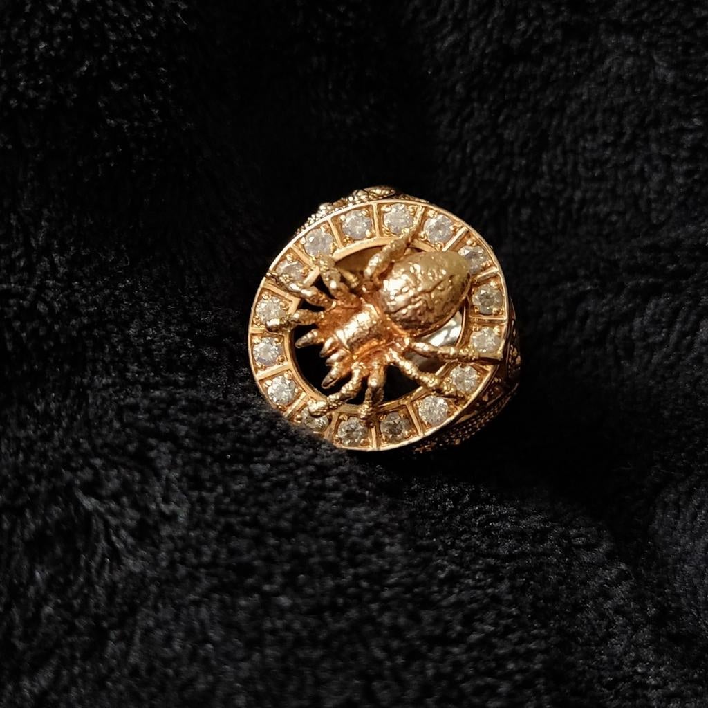 Gouden ring met diamantfragmenten, 18.5g, uitstekende staat, Sieraden, Tassen en Uiterlijk, Ringen, Zo goed als nieuw, Dame, 18 tot 19