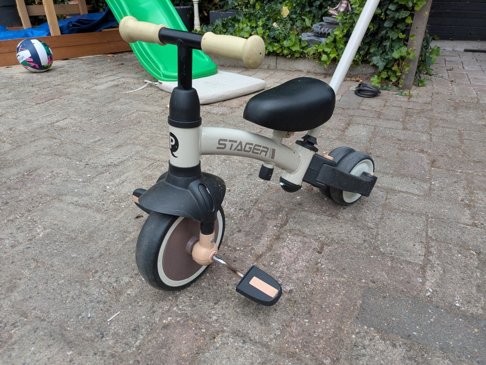 Stager 1: 2-in-1 Driewieler en Loopfiets met Duwstang, Ophalen, Gebruikt, Loopfiets