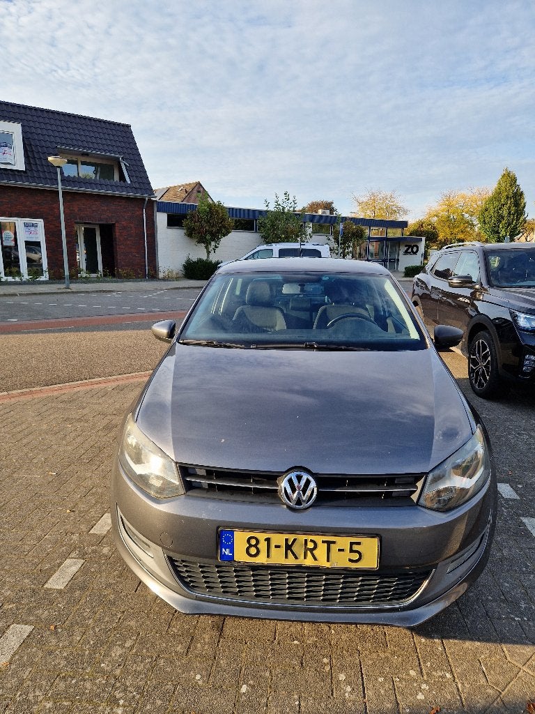 Volkswagen Polo 1.4 16V FSI 63KW 2010 Grijs, Auto's, Voorwielaandrijving, Stof, 40 €/maand, 4 cilinders