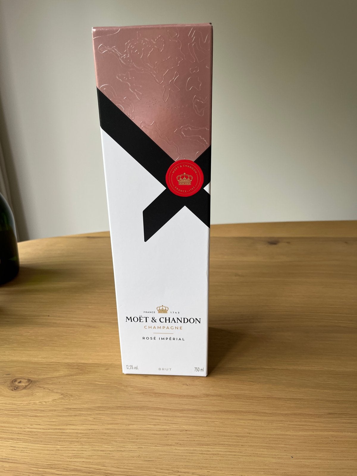 Moët & Chandon Rosé Impérial Champagne met geschenkdoos, Verzamelen, Wijnen, Ophalen of Verzenden, Nieuw, Frankrijk, Champagne
