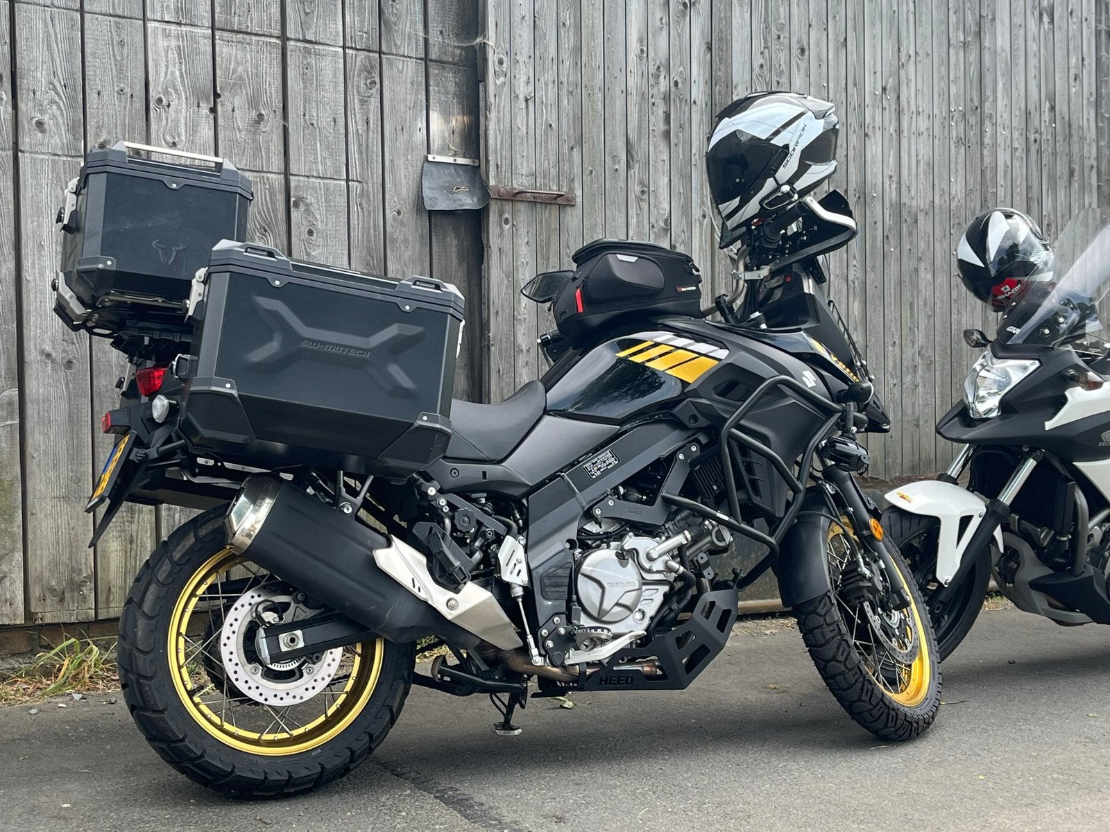 Suzuki vstrom 650xt, 2 cilinders, Occasion, Particulier, Toermotor