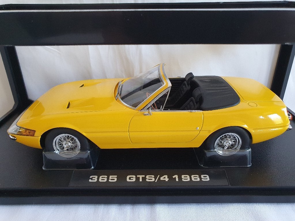 Ferrari 365 GTS-4 Daytona Geel Cabrio 1969 KK-Scale 1:18, Ophalen of Verzenden, Nieuw, Auto, Overige merken