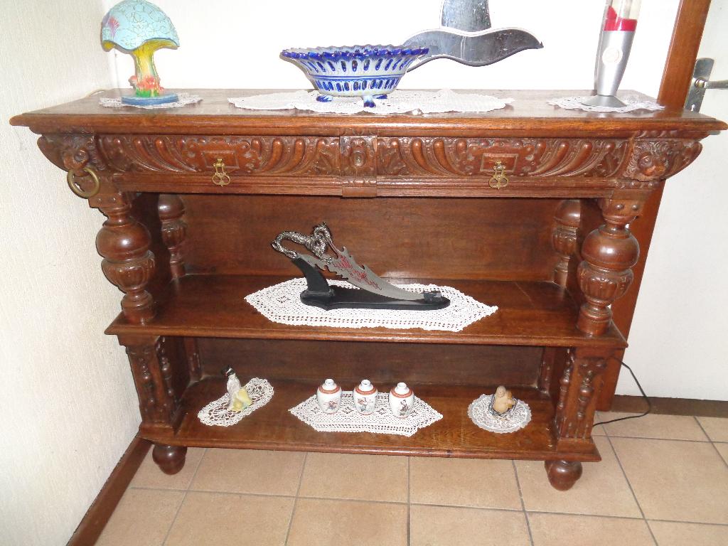 Mooie Friese dressoir kast 130 x 39 x 100 cm, Ophalen, Met plank(en), 100 tot 150 cm, Eikenhout