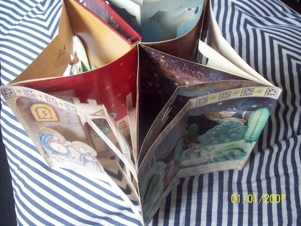 , FRANCESCA CRESPI, ADVENT CARROUSEL, NIEUWSTAAT, Diversen, Ophalen of Verzenden, Zo goed als nieuw
