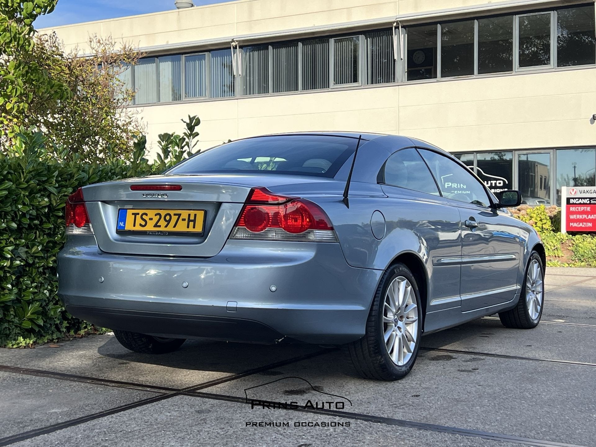 Volvo C70 Convertible 2.5 T5 Summum |CABRIO|MEMORY|CLIMA|CRU, 12 maanden, C70, Beige, Xenon verlichting