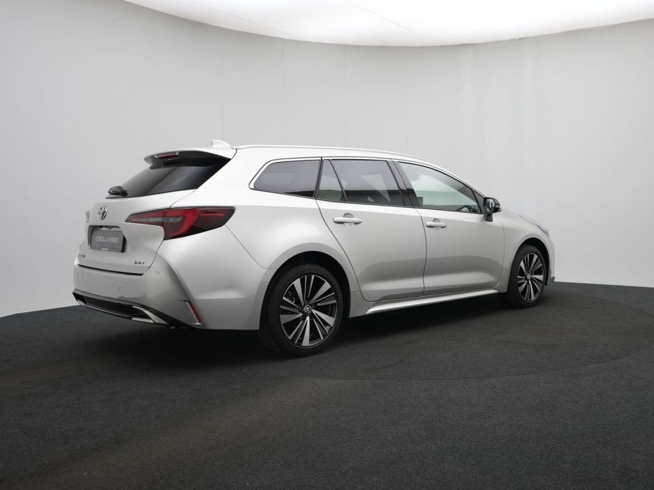 Toyota Corolla Touring Sports Hybrid 180 Dynamic | Voorraad, Auto's, 4 cilinders, Corolla, 1415 kg, Origineel Nederlands