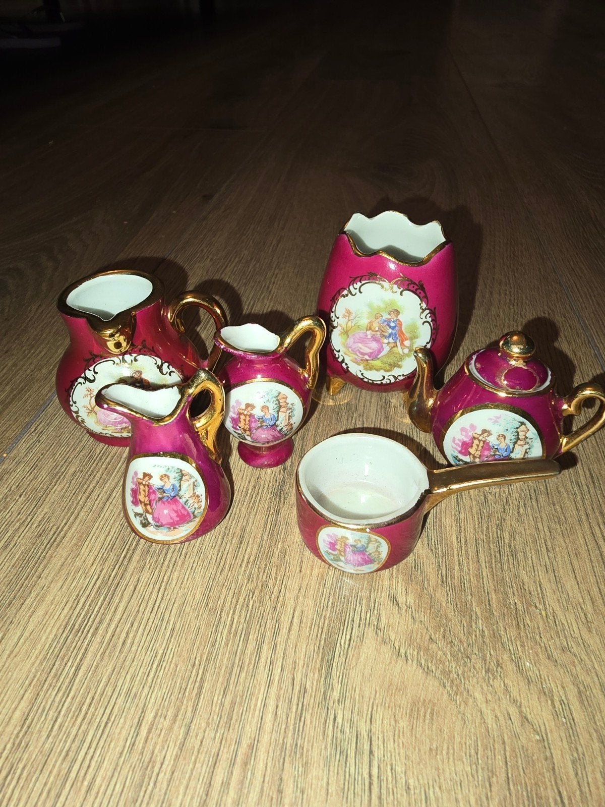 Miniatuur theeserviesje Limoges Porselein Verguld, Ophalen of Verzenden
