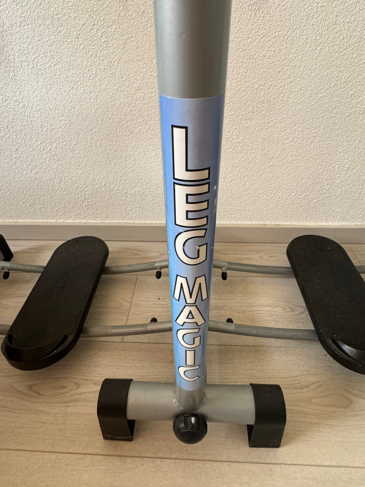 LEG MAGIC, Ophalen, Zo goed als nieuw