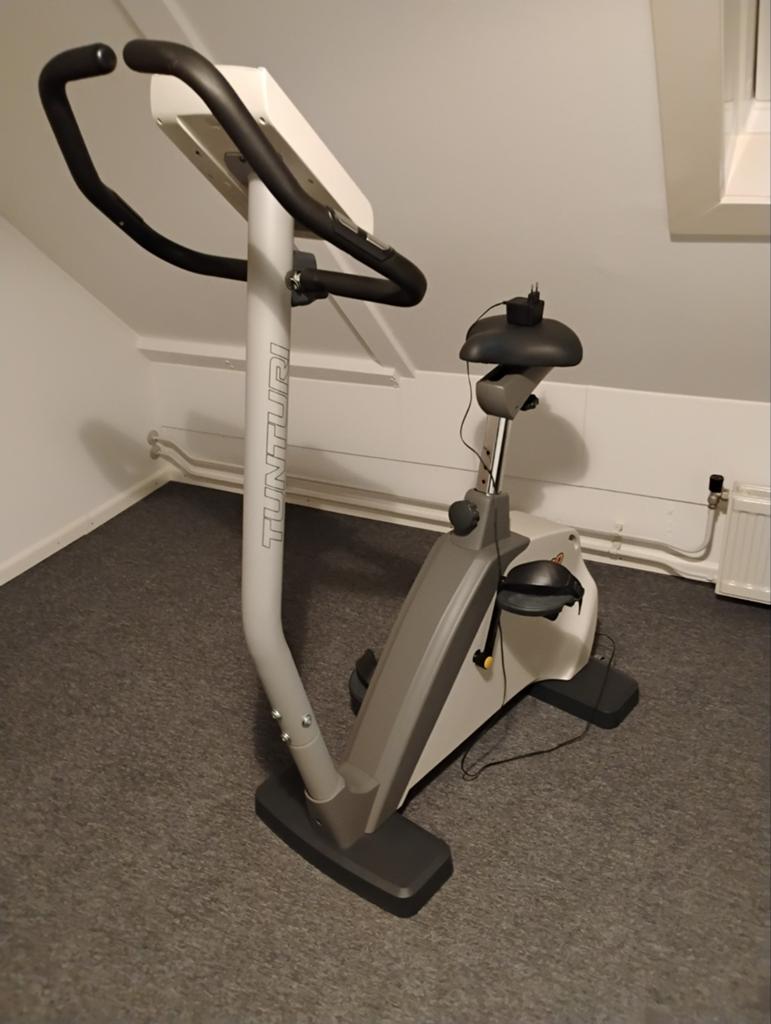 Te koop Tunturi hometrainer, Sport en Fitness, Fitnessapparatuur, Ophalen, Gebruikt, Hometrainer