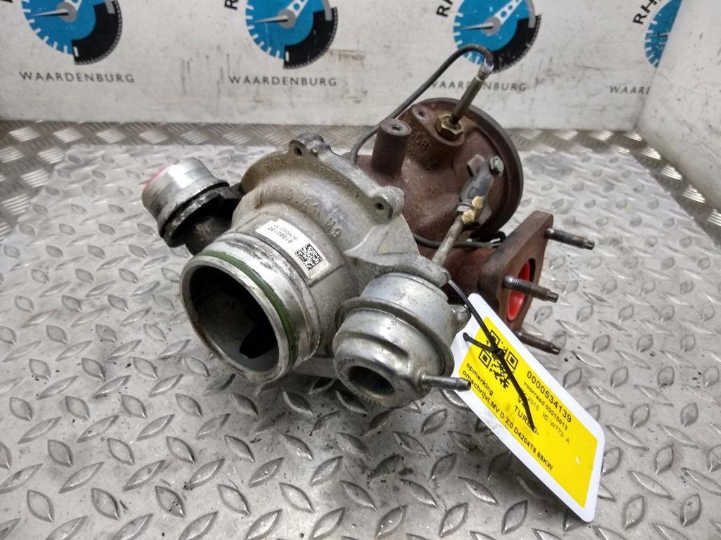 VOLVO V40 D2 TURBO 2015, Ophalen of Verzenden, Gebruikt, Stiba lid