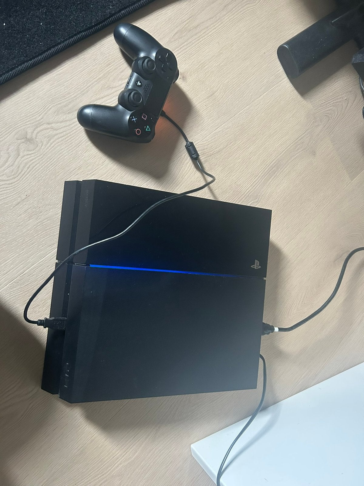 Zeer goed werkende PS4 met controller en spellen, Met games, Ophalen of Verzenden, Zo goed als nieuw, Met 1 controller