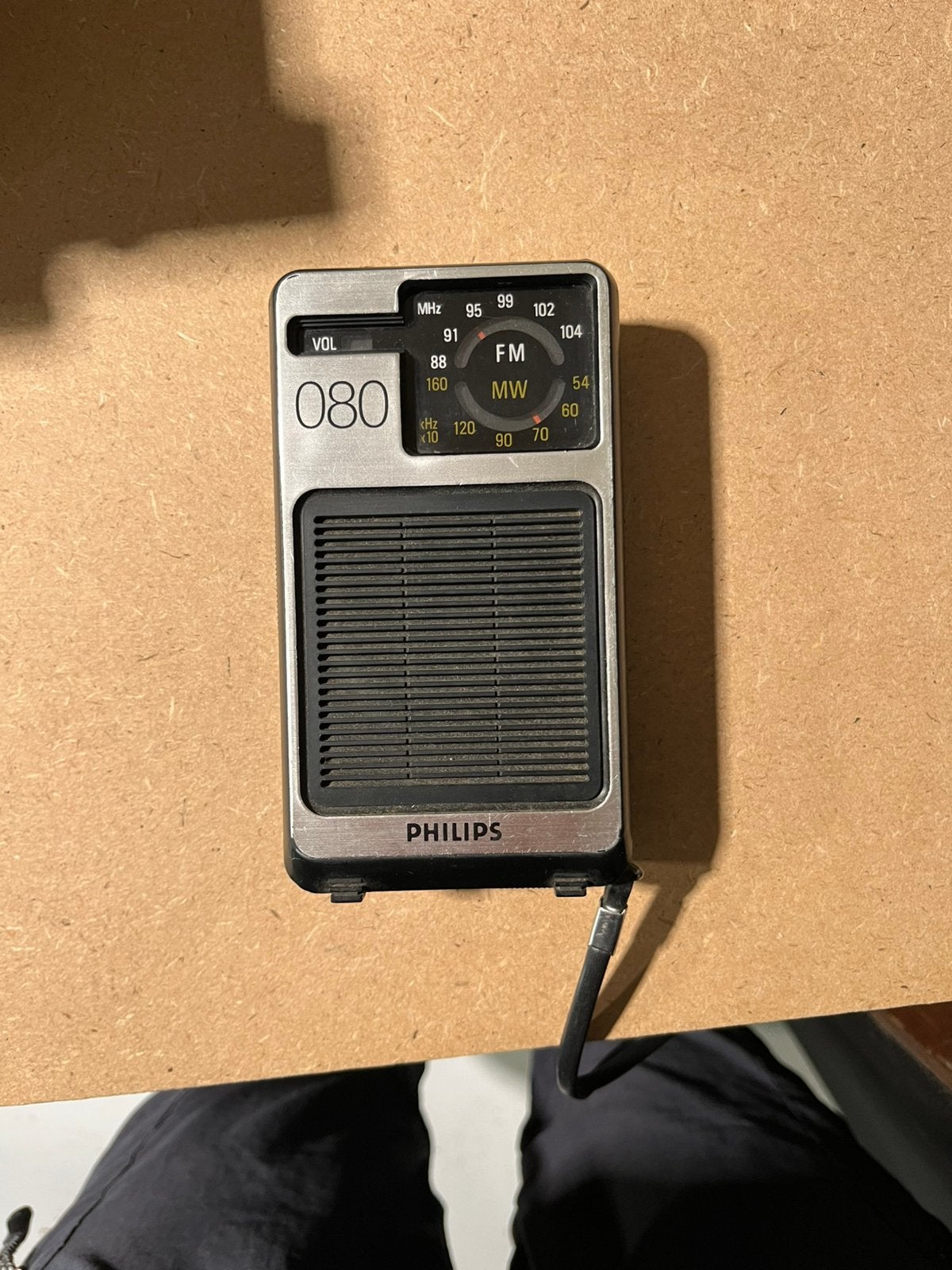 Philips  90AL080 1979 transistorradio, noodradio, Ophalen of Verzenden, Nieuw, Transistorradio