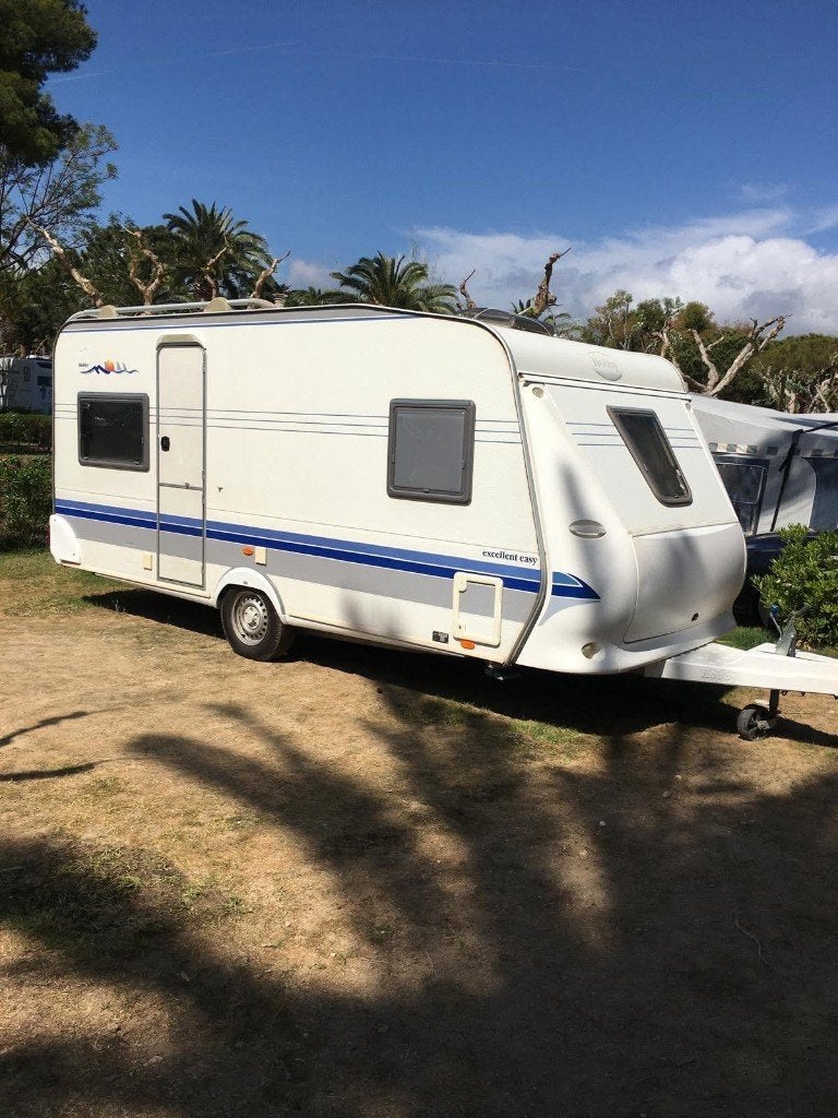 Hobby Excellent De Luxe 460 inclusief bankairco instapklaar!, Rondzit, Hobby, 750 - 1000 kg, Particulier