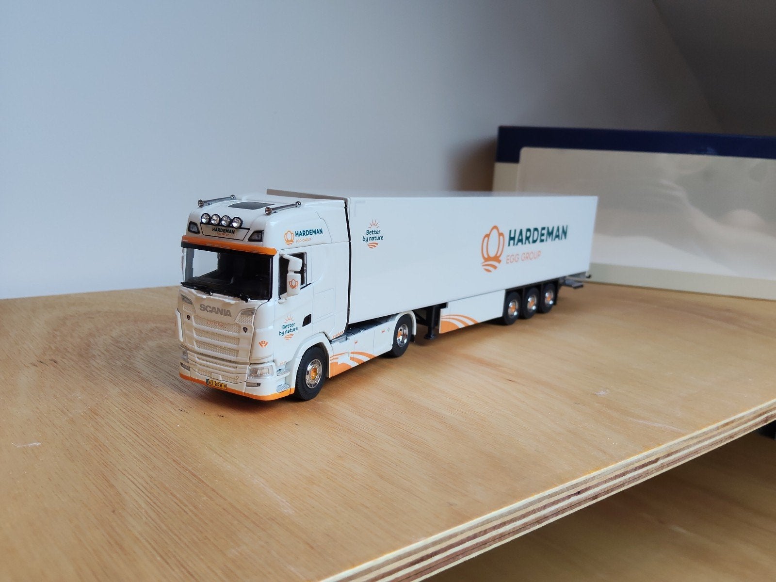 Scania S520 Hardeman Egg Group Cavallino 1:50, Ophalen of Verzenden, Zo goed als nieuw, Overige merken