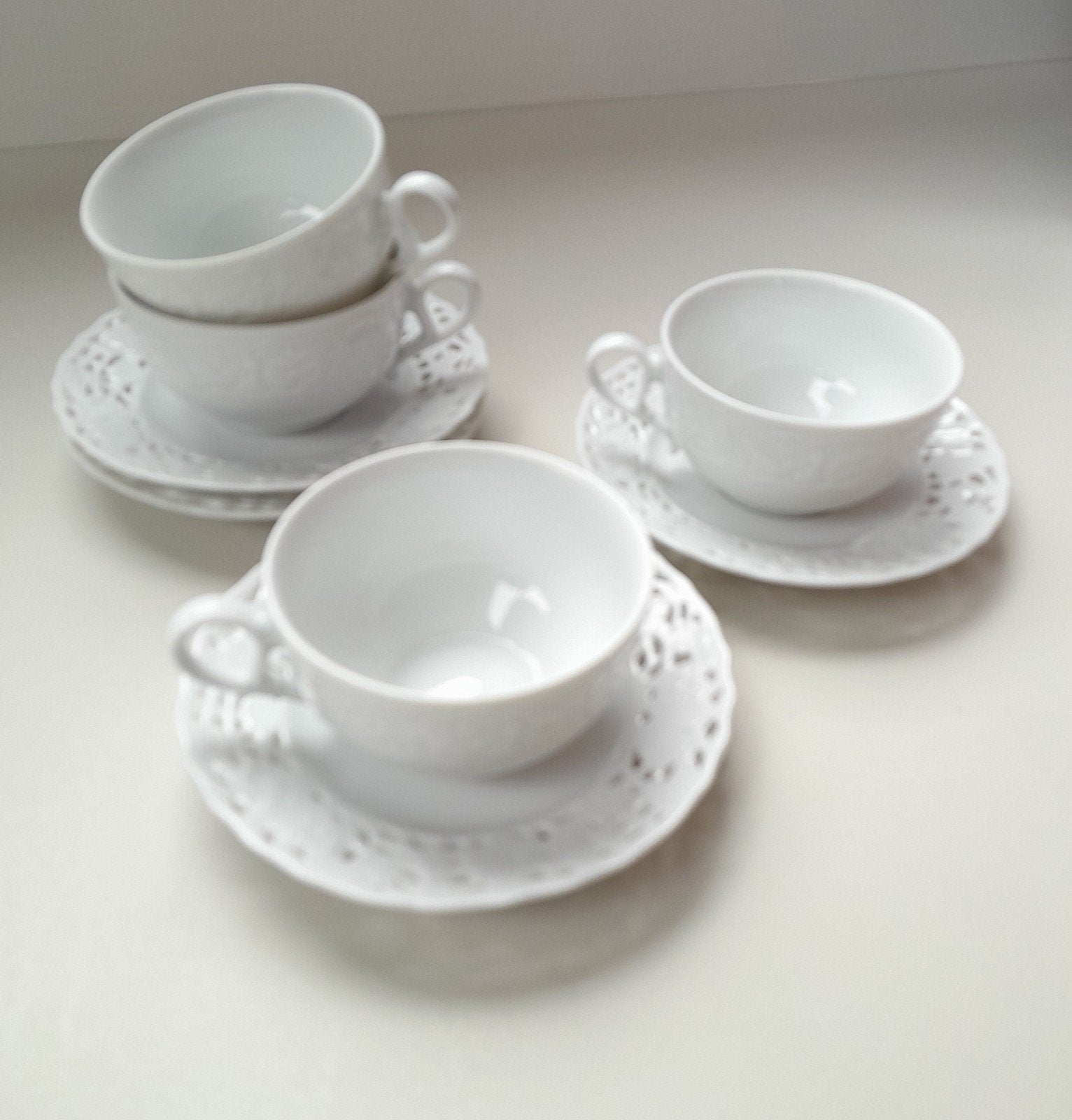 Douwe Egberts Theekopjes met Schoteltjes- Mitterteich Bavari, Overige merken, Ophalen of Verzenden, Zo goed als nieuw, Kop(pen) en/of Schotel(s)