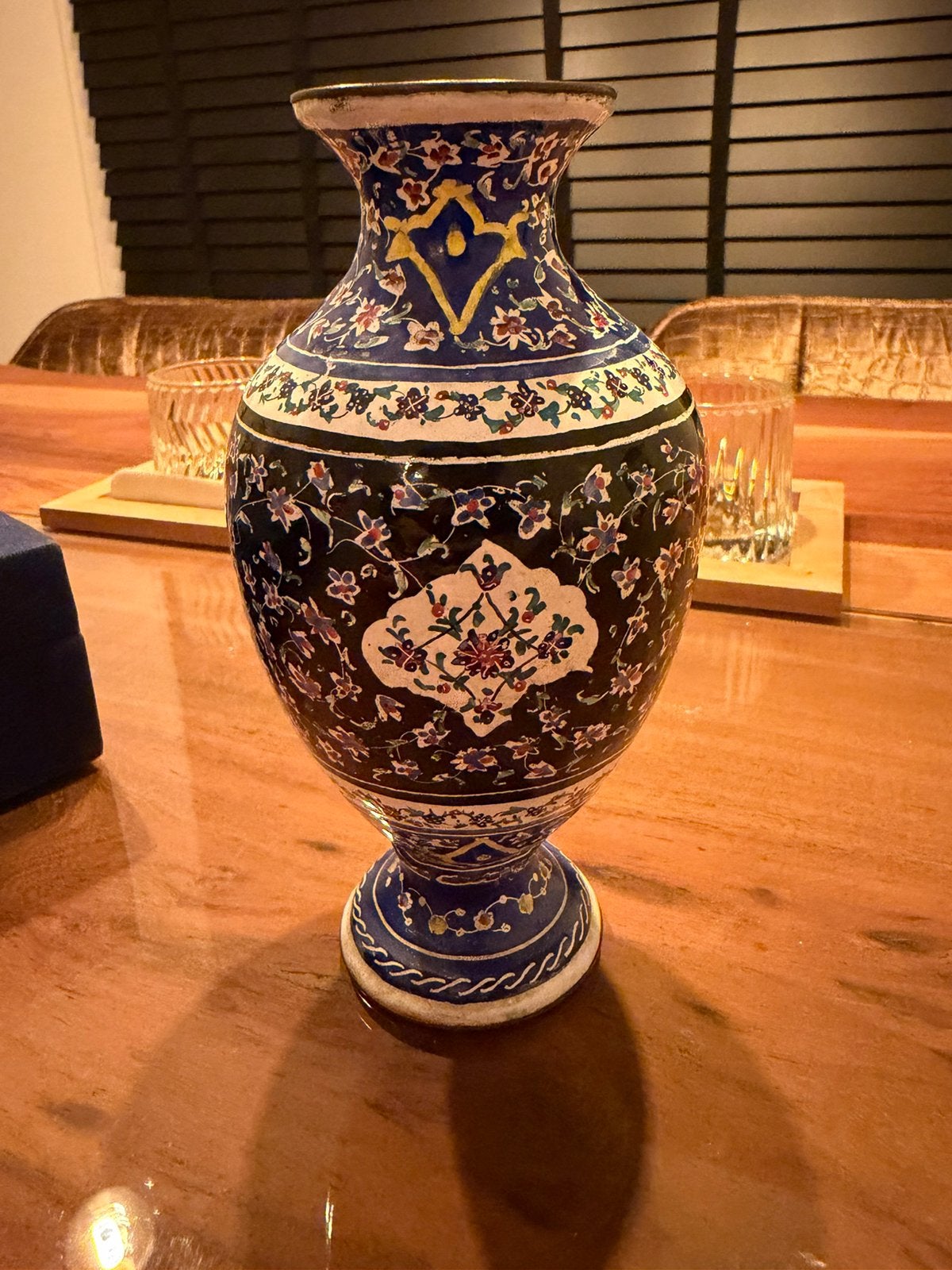 Prachtige iznik vaas 20e eeuw, Ophalen of Verzenden