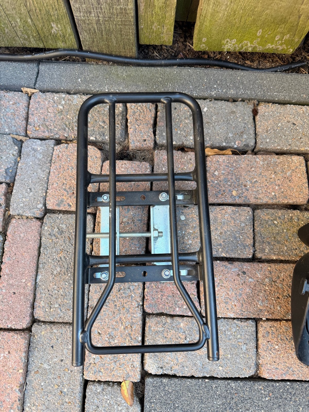 2 x Thule fietszitje met 1 adapter voor elektrische fiets, Ophalen, Gebruikt, Achterzitje