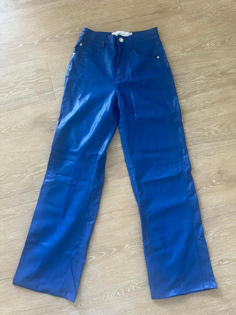 Broek Bershka maat xs, Kleding | Dames, Zwart, Ophalen of Verzenden, Zo goed als nieuw, Maat 34 (XS) of kleiner
