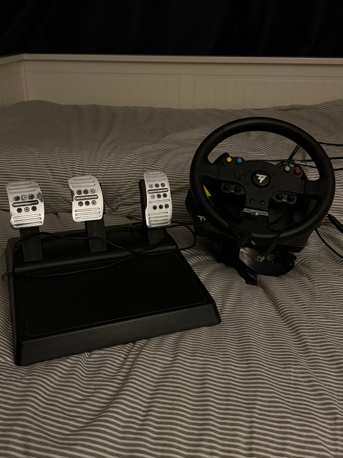 Thrustmaster TMX Pro racestuur + pedalen (Xbox/PC), Spelcomputers en Games, Ophalen, Zo goed als nieuw, Stuurtje of Sportattribuut