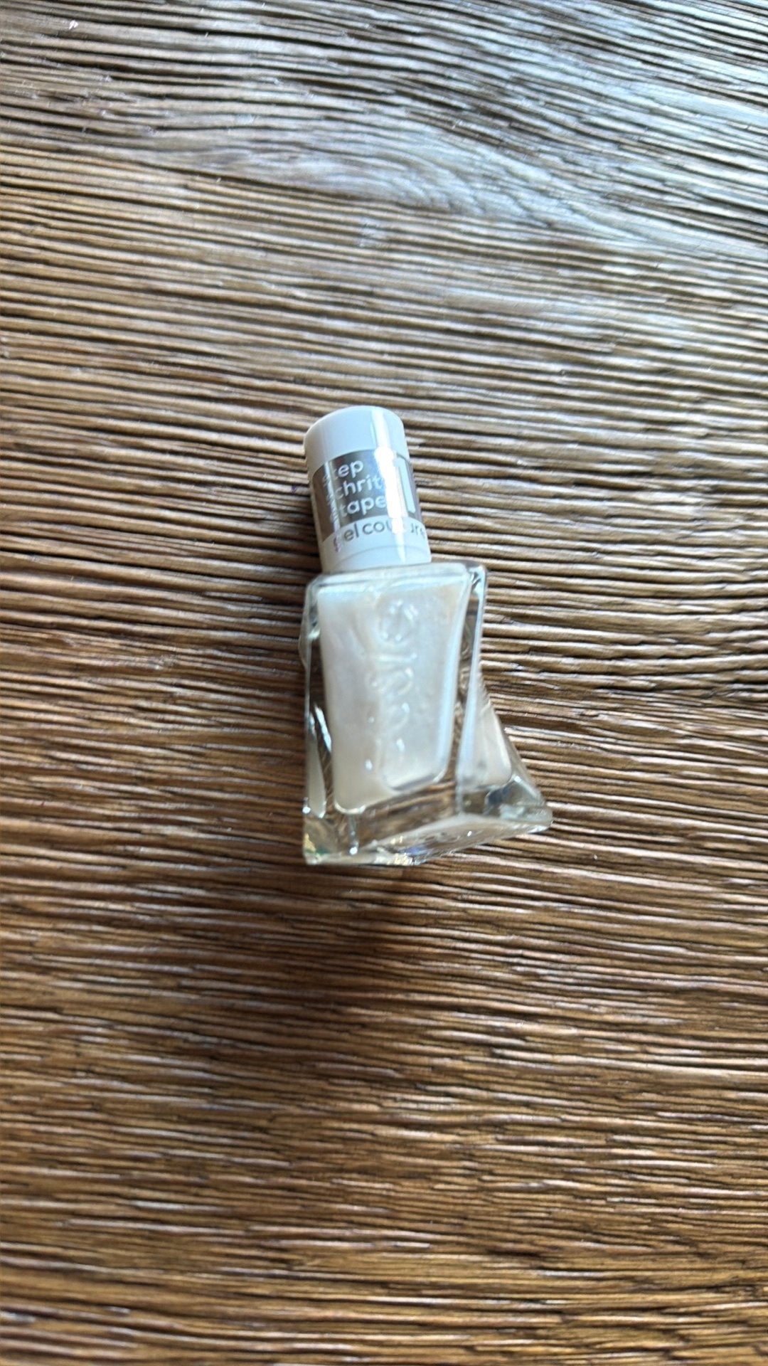 Essie gel couture nr 1, Wit, Nieuw, Ophalen of Verzenden, Handen en Nagels