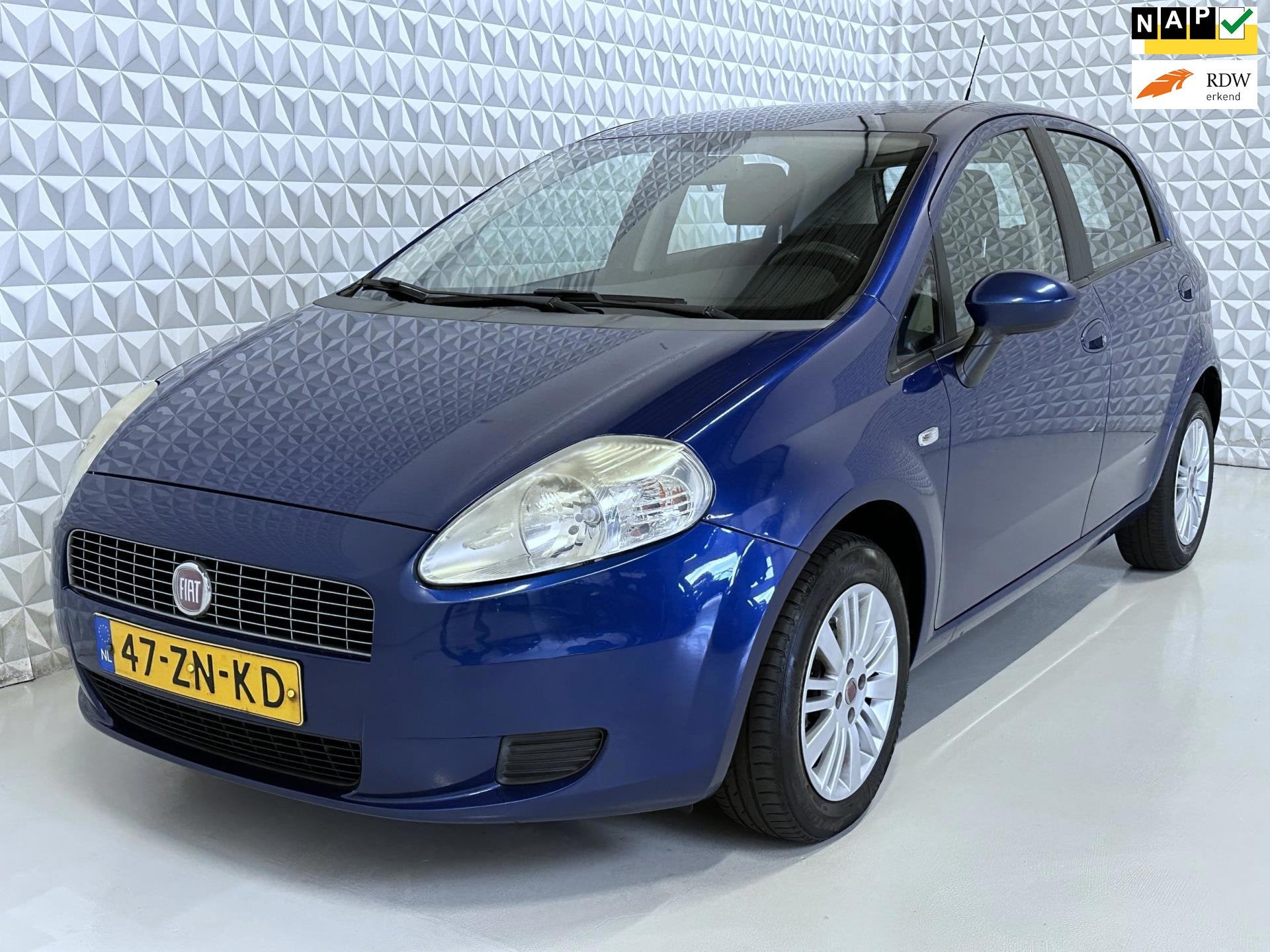 Fiat Grande Punto 1.4 5-deurs Airco/Cruise én APK tot 10-20, Voorwielaandrijving, Stof, 4 cilinders, Grande Punto