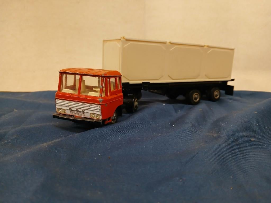 Lion Car DAF 2600 met container., Ophalen of Verzenden, Bus of Vrachtwagen, Lion Toys