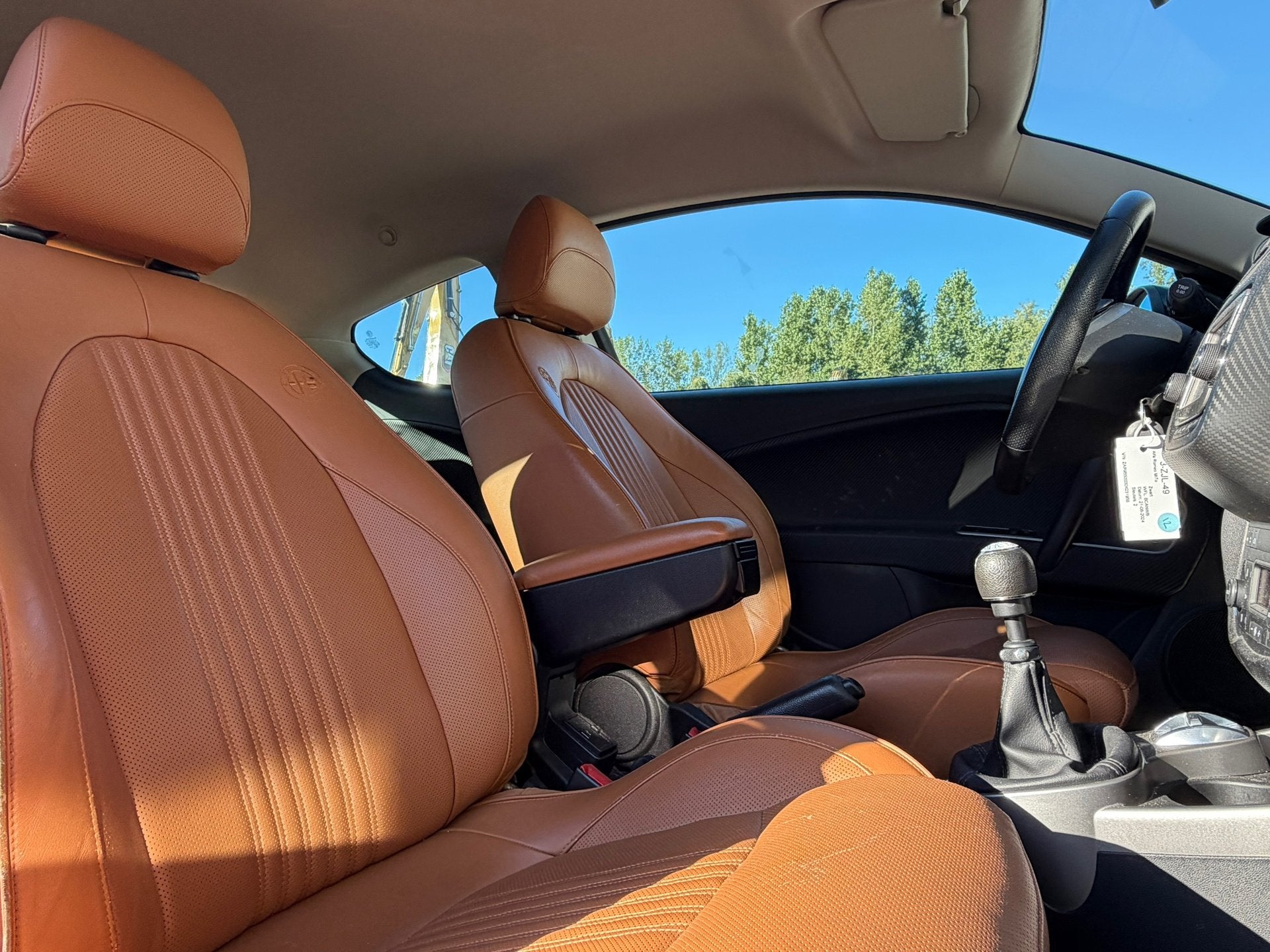 Alfa Romeo MiTo 0.9 TwinAir Esclusivo / INRUILKOOPJE / LEDER, Auto's, Voorwielaandrijving, 101 pk, Gebruikt, Euro 6
