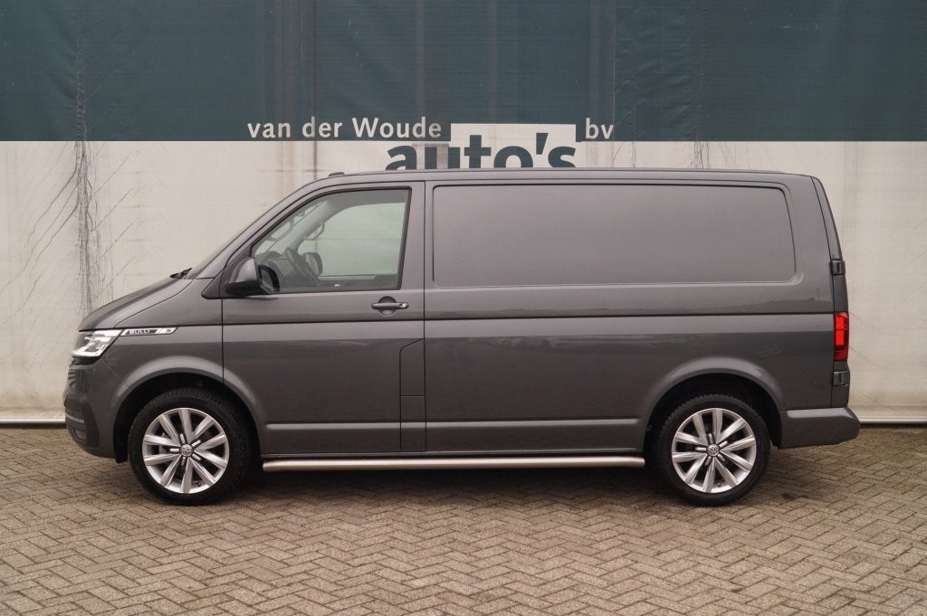 Volkswagen Transporter 2.0 TDI 150pk DSG L1-H1 Bulli -DIGI-N, Dealer onderhouden, Gebruikt, Euro 6, 150 pk