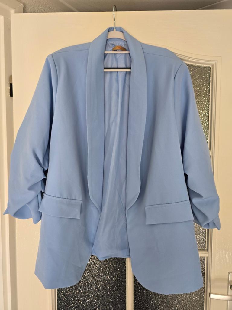 Nieuwe blazer lichtblauw 42 44 46, Ophalen of Verzenden, Nieuw, Maat 42/44 (L), Geel