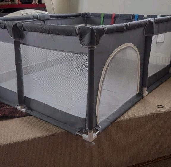 Grondbox met extra dik boxkleed 160x125cm, Ophalen, Gebruikt, Rechthoekig, Boxkleed